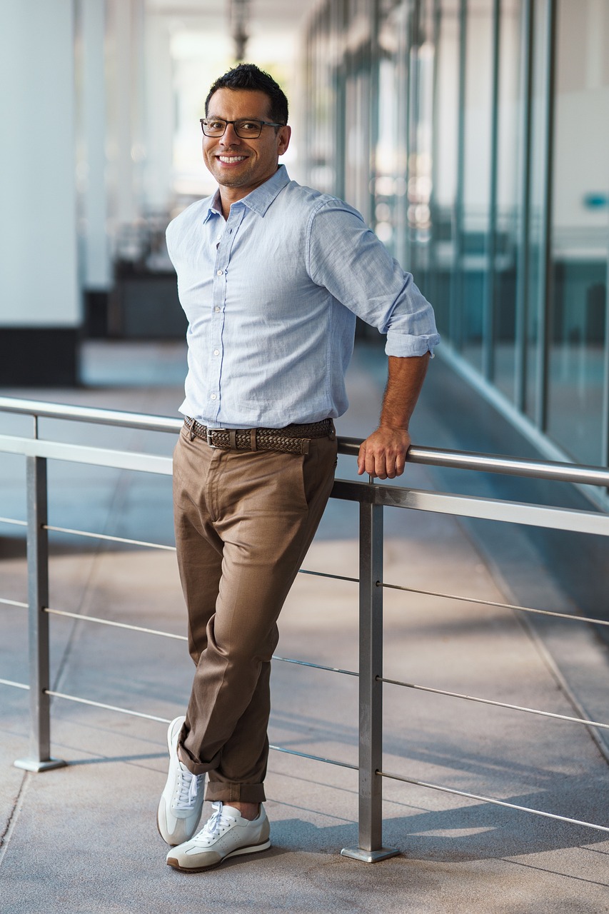 businessman, smile, portrait-5791566.jpg